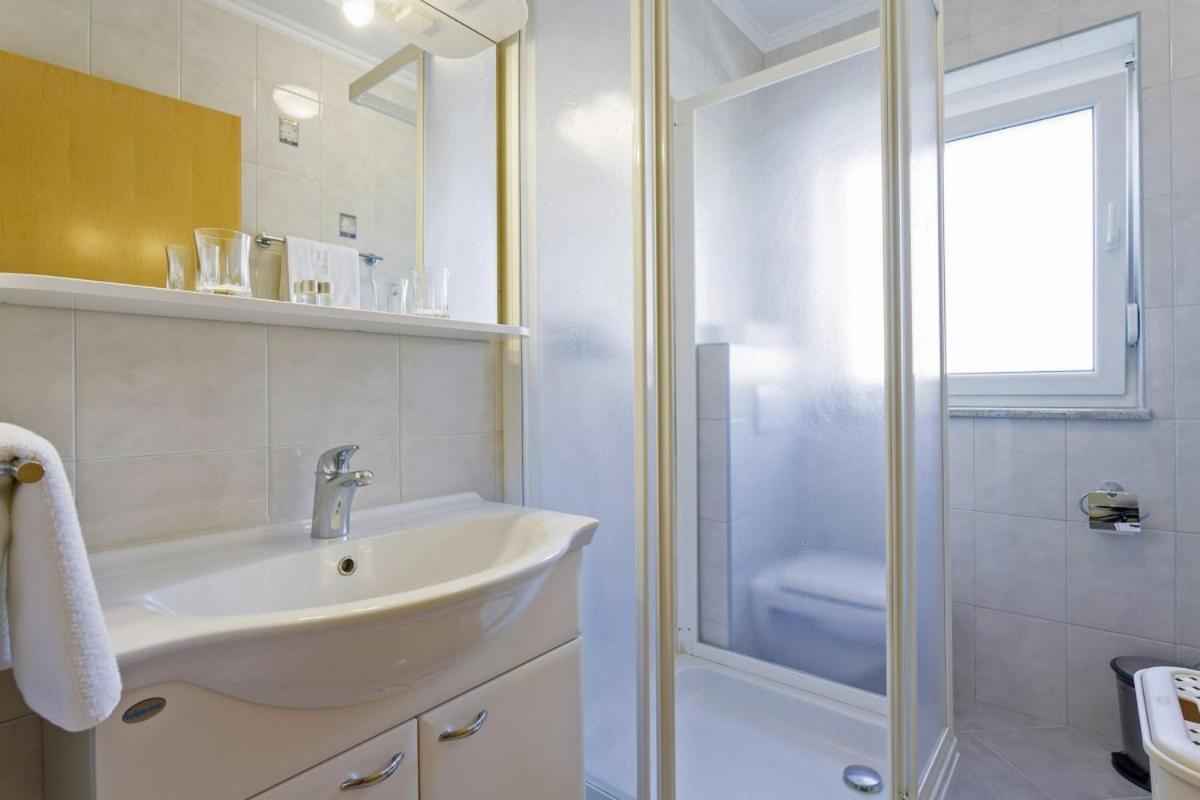 Lidia In Zadar - Nord-Dalmatien Hotel ภายนอก รูปภาพ